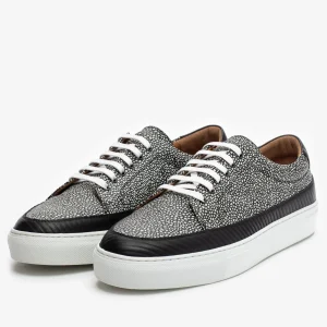 The Fifth Ave Sneaker In Stone Pebbled Leather | -TAFT Best Sale